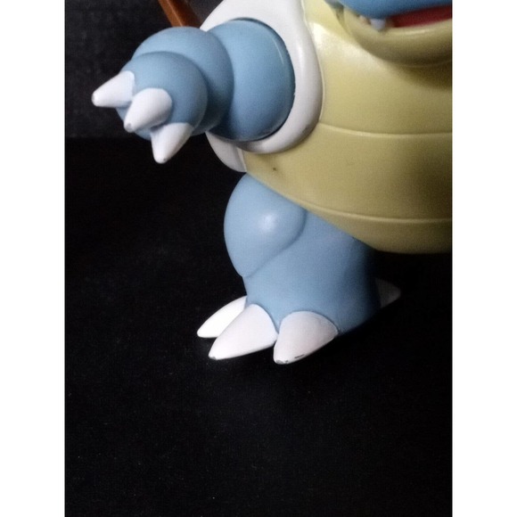 Pokémon Blastoise Deluxe Battle Feature Action Figure 2019 WCT 2020 Nintendo - Picture 2 of 5